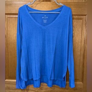 American Eagle Outfitters Blue Long Sleeve Tee